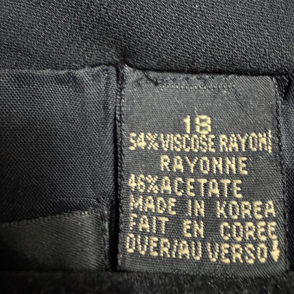 Dana Buchman Elegant Black Blazer Size 18 - Picture 3 of 5